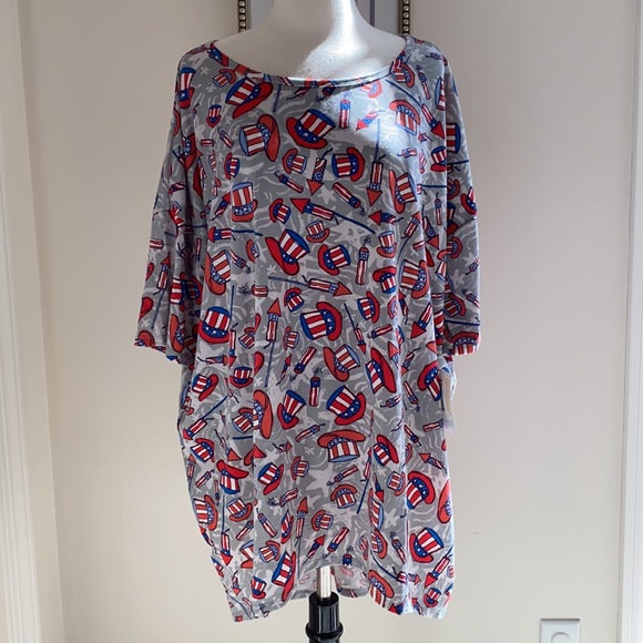 • Lularoe Irma Top • - Picture 3 of 5